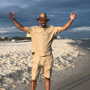 Meet your Posher, Gregory